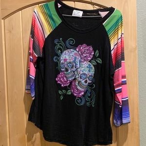Burnout tshirt with serape 3/4 sleeve